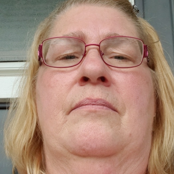 Meet your Posher, Charlotte - Picture 1 of 1